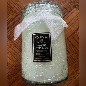 Voluspa White Cypress Candle in Soft Green